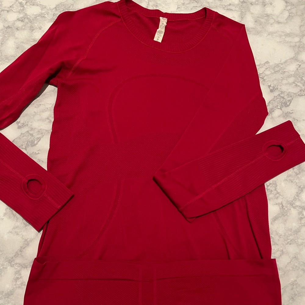 Lululemon Longsleeve Tee